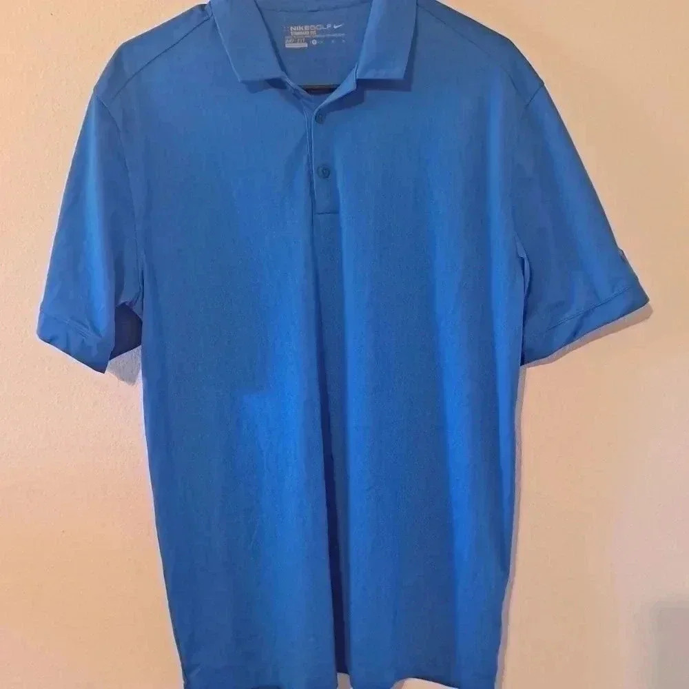 Nike Golf Standard Fit Size Medium